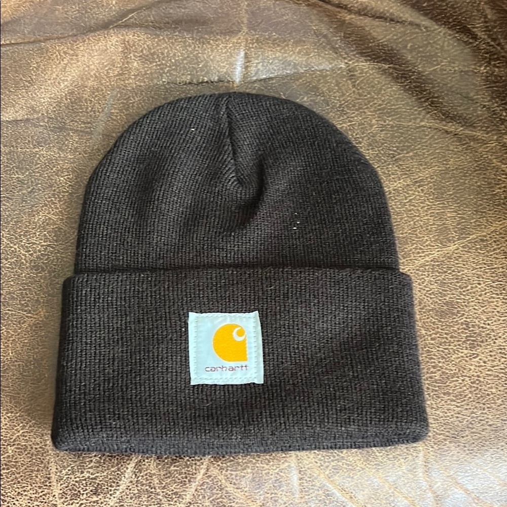 NWOT Classic Carhartt Brown Ribbed Knit Hat